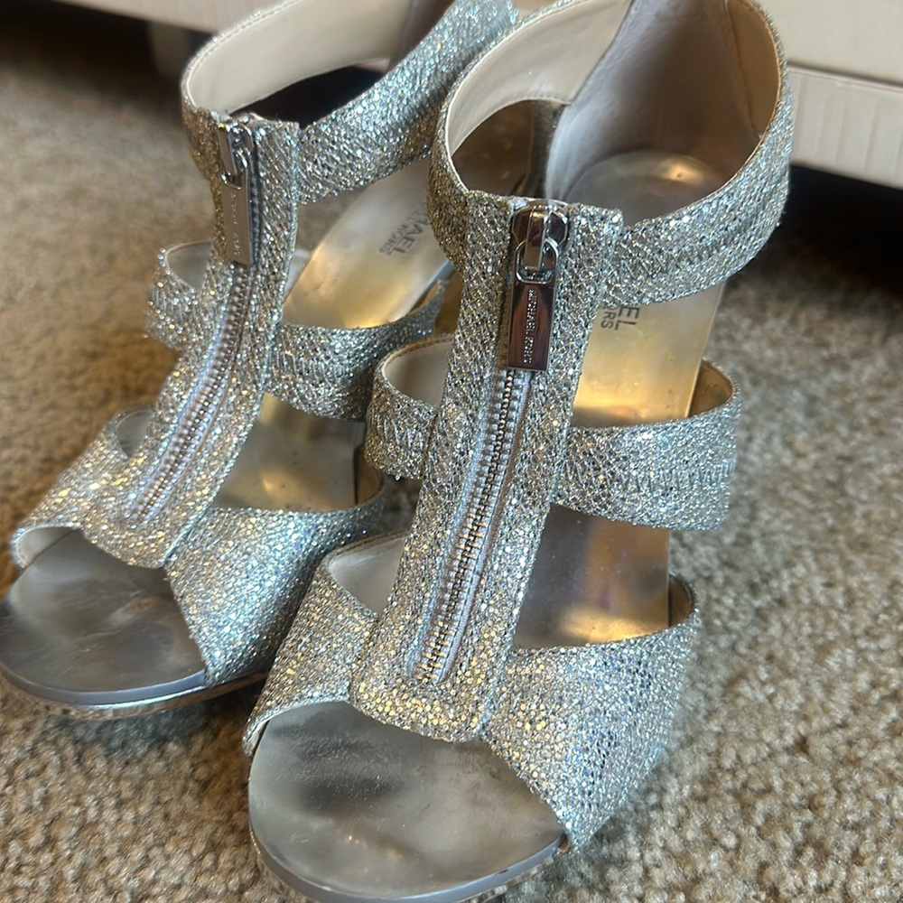 Michael Kors Silver heels